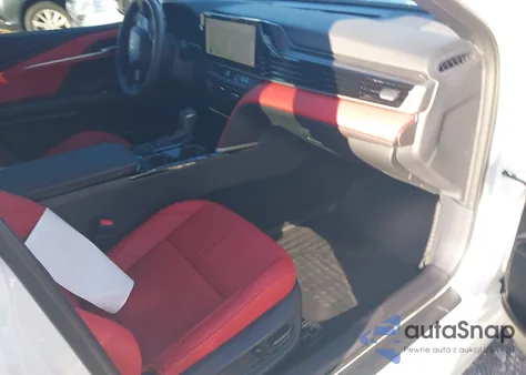 2025 Toyota Camry Xse z USA, uszkodzony, nr VIN 4T1DAACK8SU128382